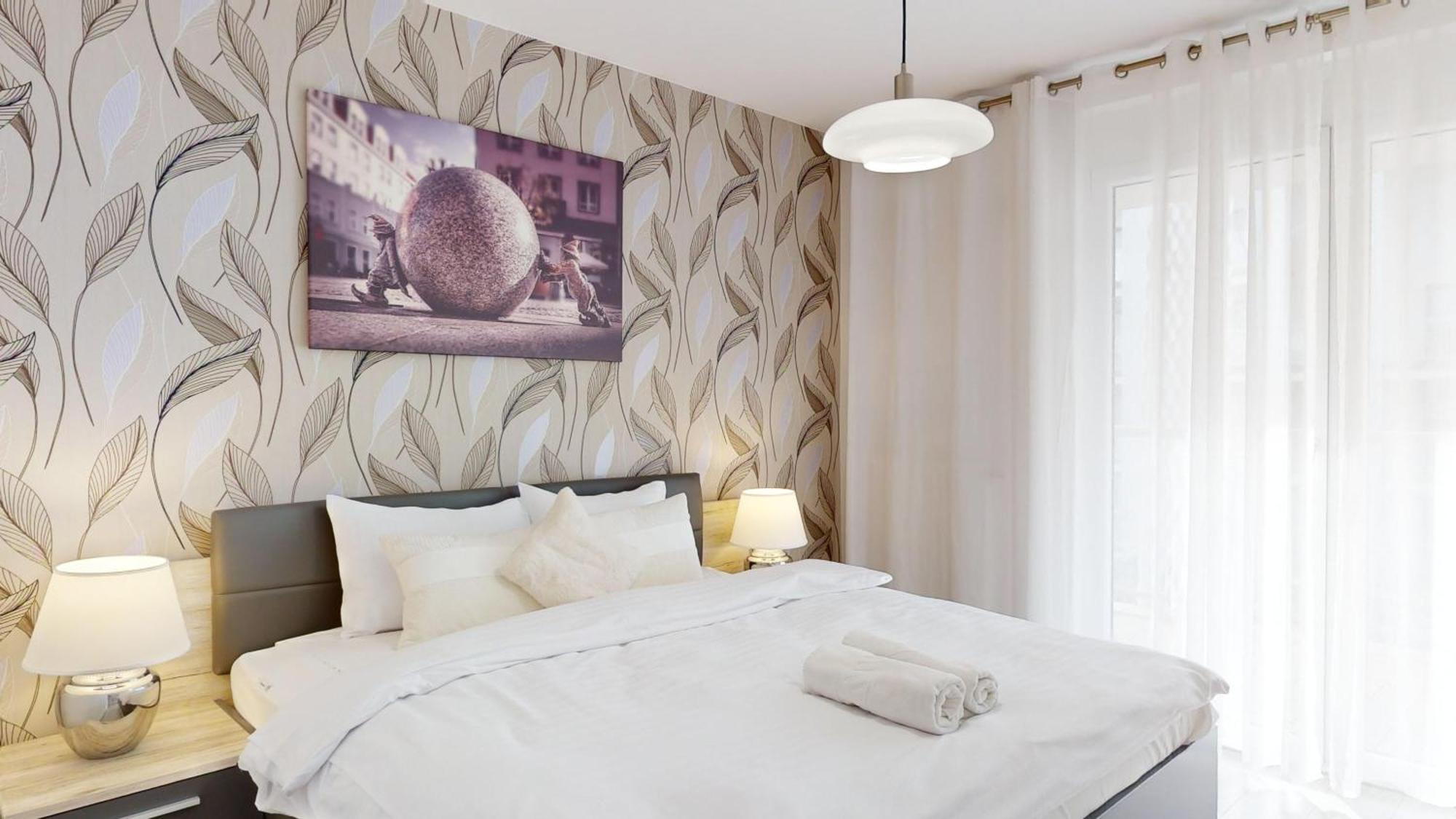 Family House By The River Odra -Panoramic Terrace - 3Room Apartment With 2 Separate Bedrooms And 2 Balconies By Wroapart-Pl- Perfect For Family & Business Stays Wroclaw Bagian luar foto